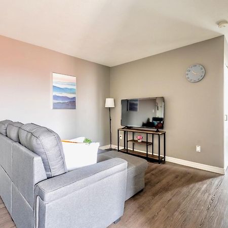 Appartement Newly Renovated 2Br Unit In Glenview West à Hamilton Extérieur photo